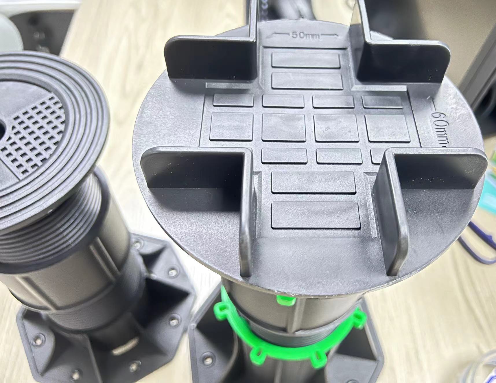 Verstelbaar voetstuk